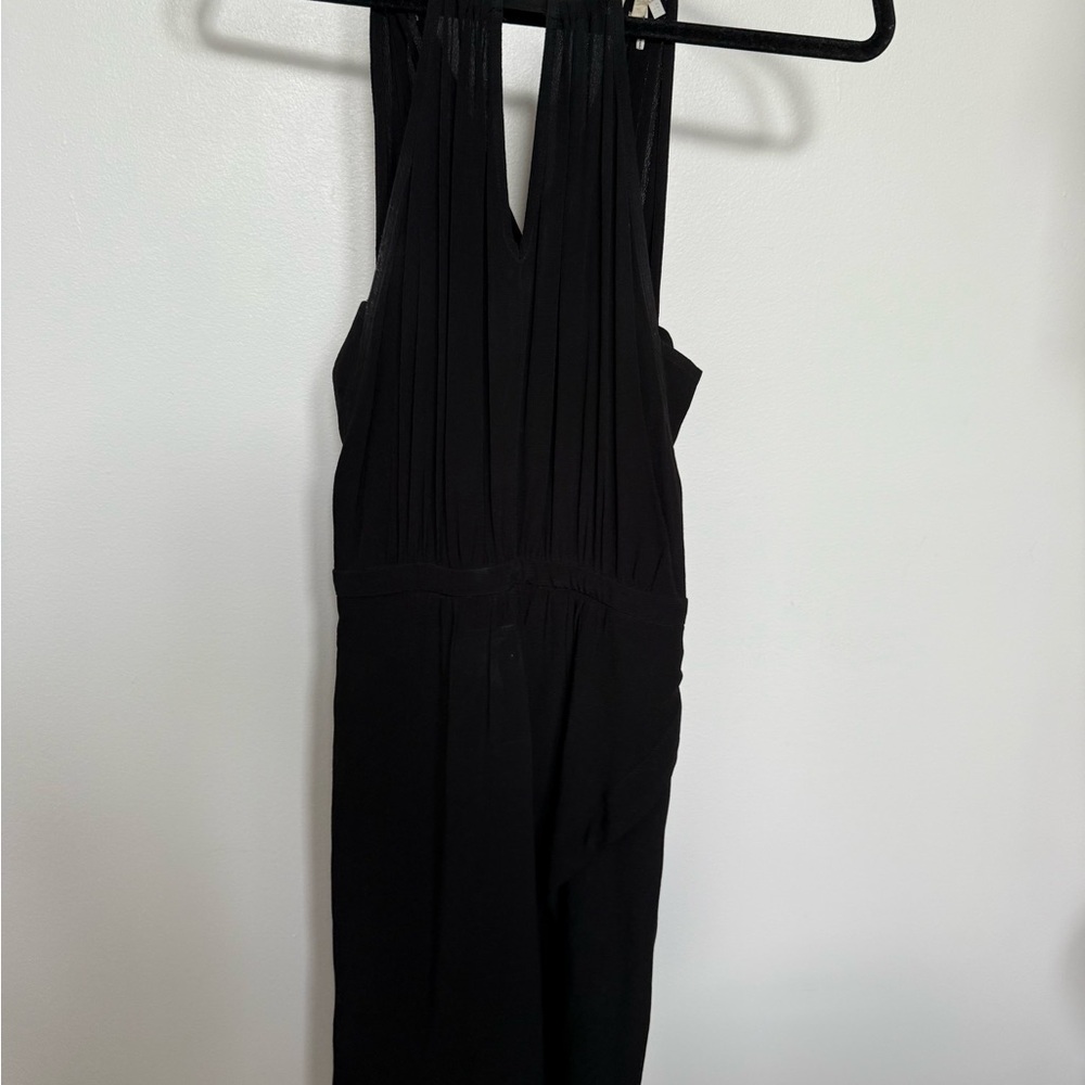 Sleek Black Sleeveless Midi Dress with V-Neckline and Asymmetrical Front Panel